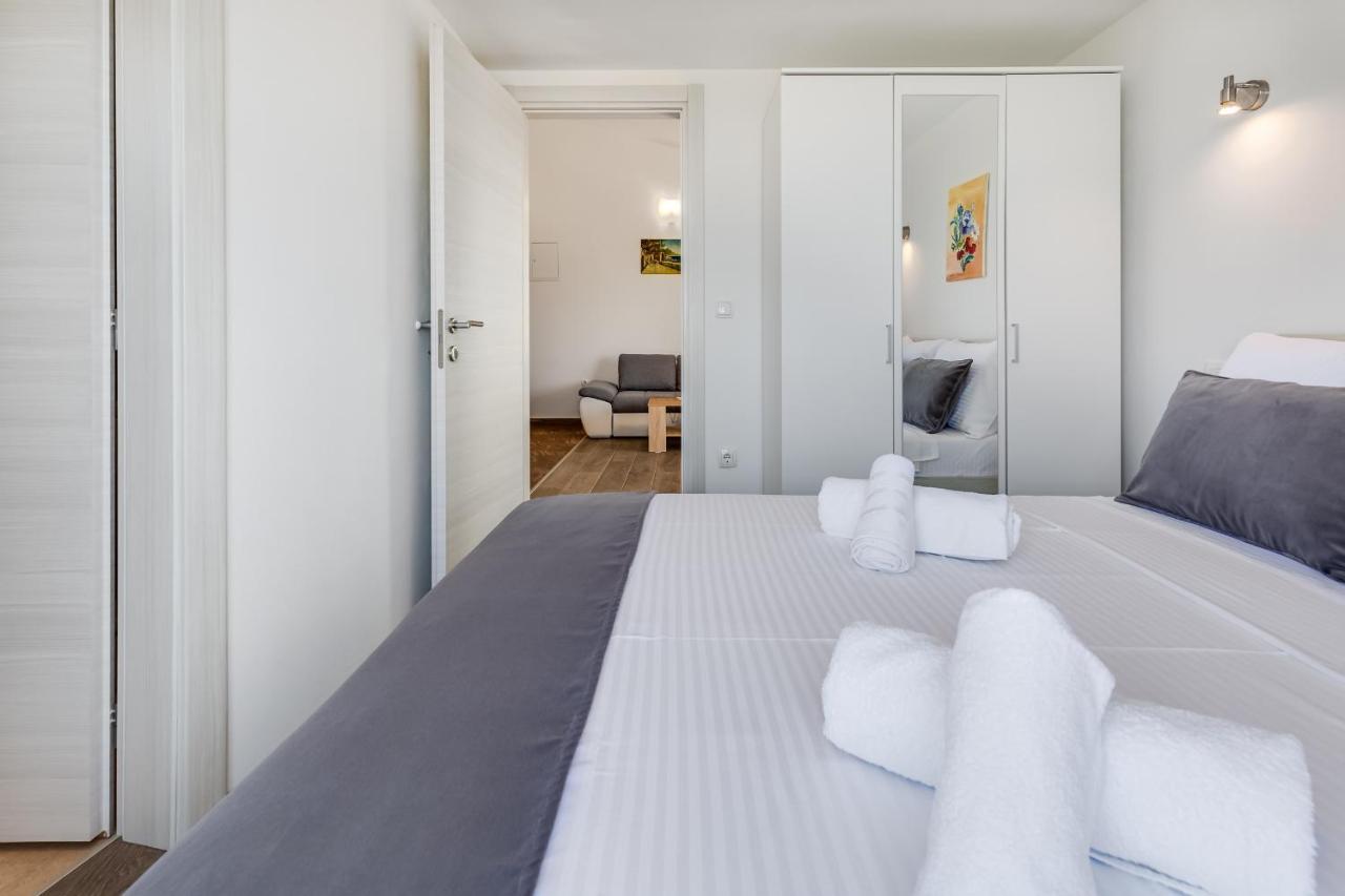 Apartman David S Bazenom Podusje Exterior foto