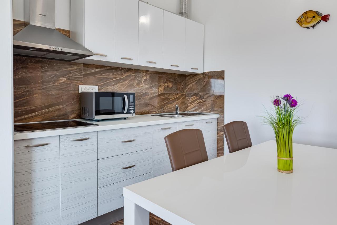 Apartman David S Bazenom Podusje Exterior foto